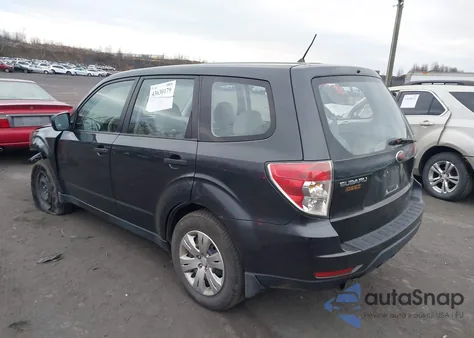 2009 Subaru Forester 2.5X из США, поврежденный, VIN JF2SH61639H763475